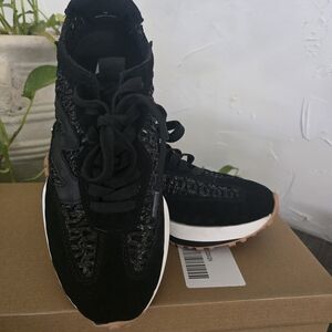 Steve Madden Black Textured Women's Sneakers